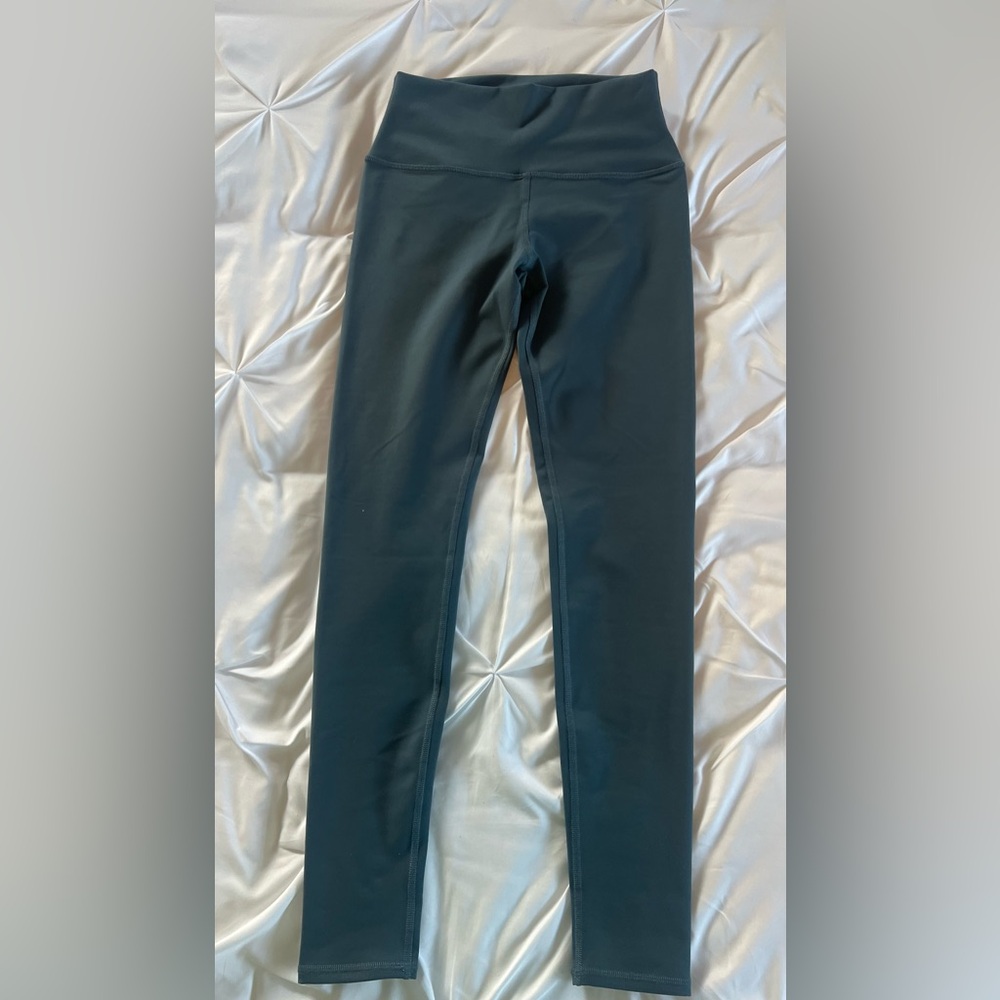 ALO Yoga Airlift leggings- Full length, High Rise